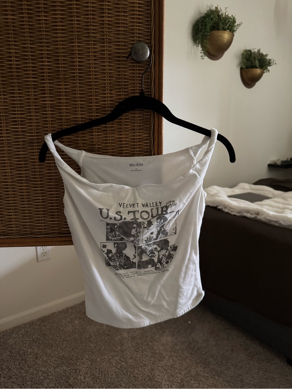 Hollister White U.S. Tour Graphic Camisole